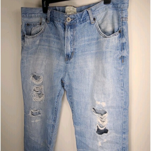 Aeropostale Men's Slim Bootcut Jeans – 38x32 – Distressed – Light Wash - EUC - Picture 2 of 9